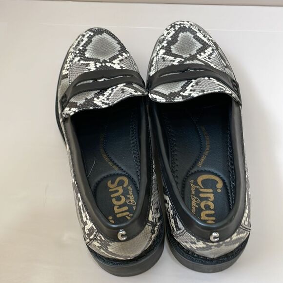 NEW WITHOUT TAGS CIRCUS BY SAM EDELMAN DESMOND PLATFORM LOAFERS‎ IN PYTHON PRINT - Picture 5 of 8